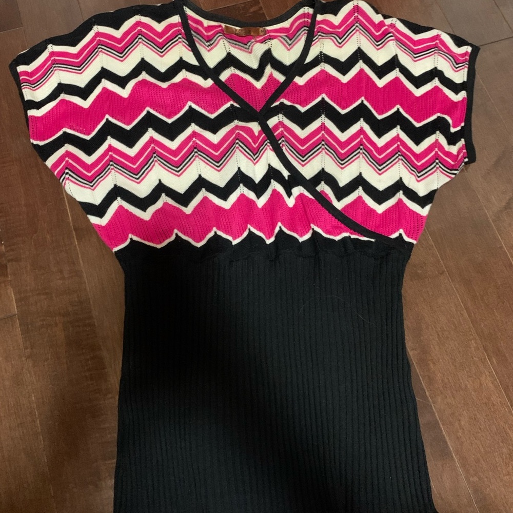 M Bellini Pink pattern Tee